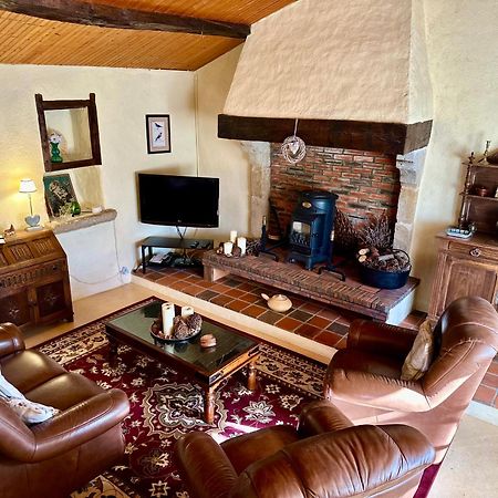 Bois Mort Farm Villa Gourgé Exteriör bild