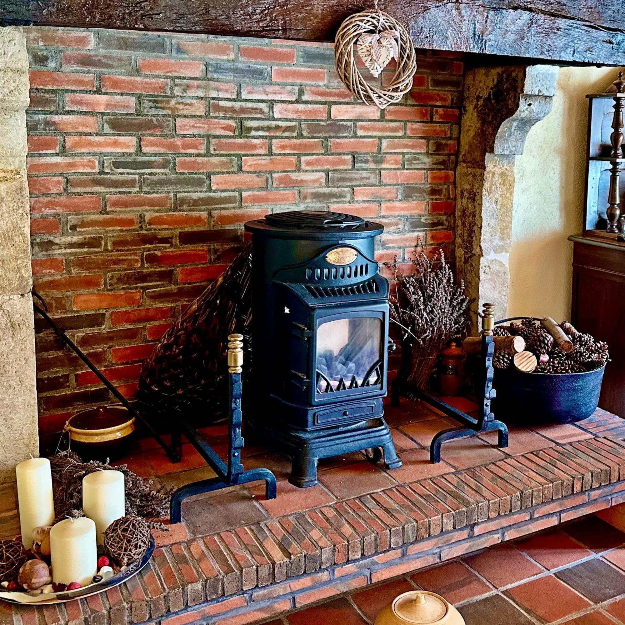 Bois Mort Farm Villa Gourgé Exteriör bild