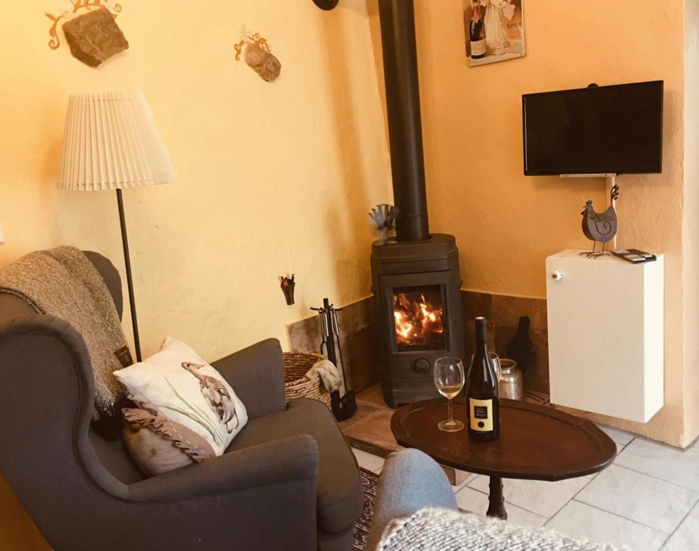 Bois Mort Farm Villa Gourgé Exteriör bild