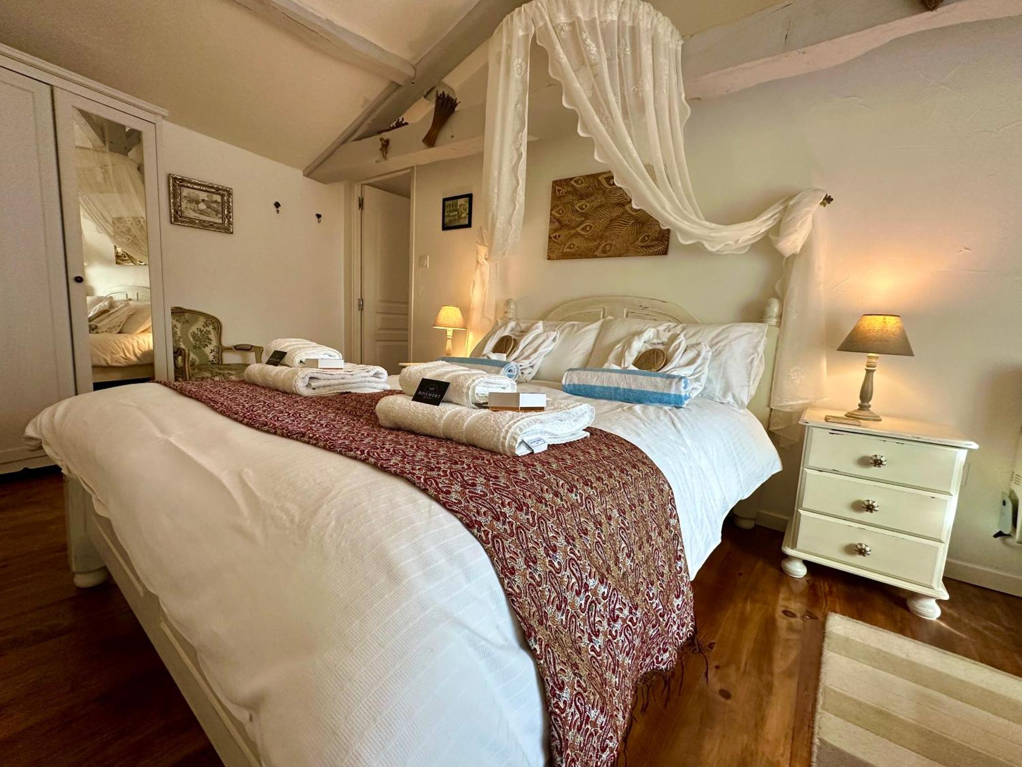 Bois Mort Farm Villa Gourgé Exteriör bild